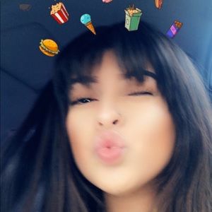 Meet your Posher, Destiny